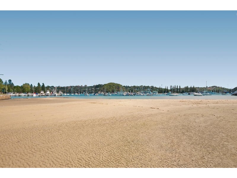 69 Peronne Avenue, Clontarf NSW 2093