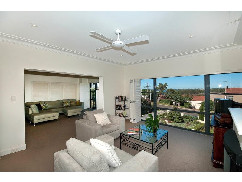 60 Edgecliffe Esp, Seaforth NSW 2092