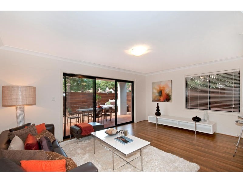 8/52 Howard Avenue, Dee Why NSW 2099