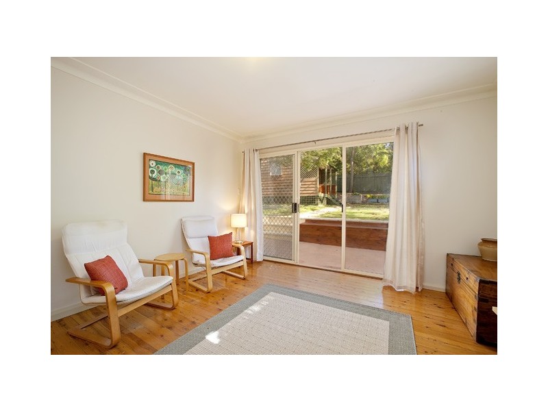 77 Clontarf Street, Seaforth NSW 2092