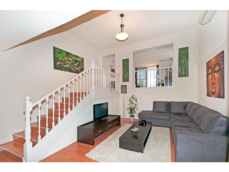24/13 Fairway Close, Manly Vale NSW 2093