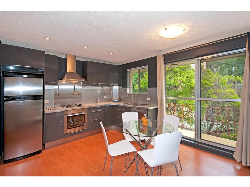 24/13 Fairway Close, Manly Vale NSW 2093