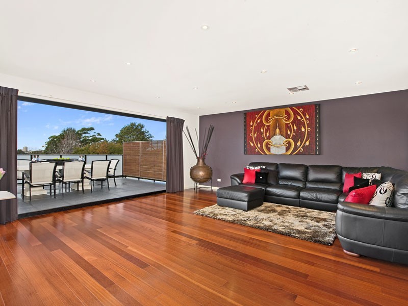 33 Bangaroo Street, North Balgowlah NSW 2093