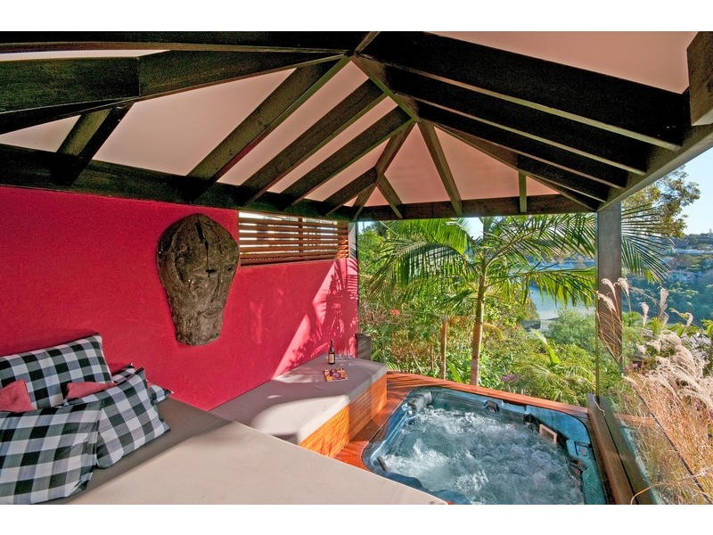 36 Peronne Avenue, Clontarf NSW 2093