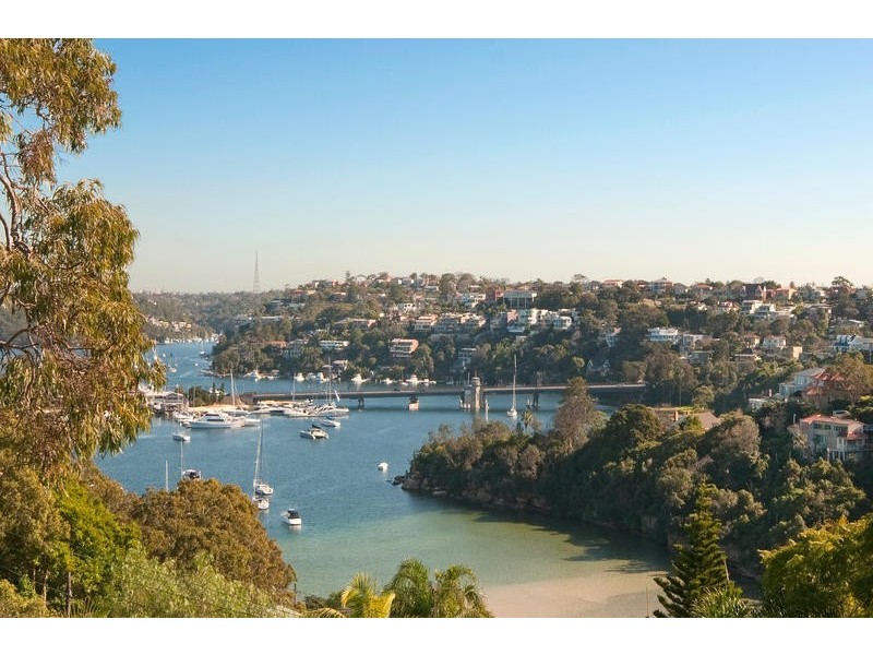 36 Peronne Avenue, Clontarf NSW 2093