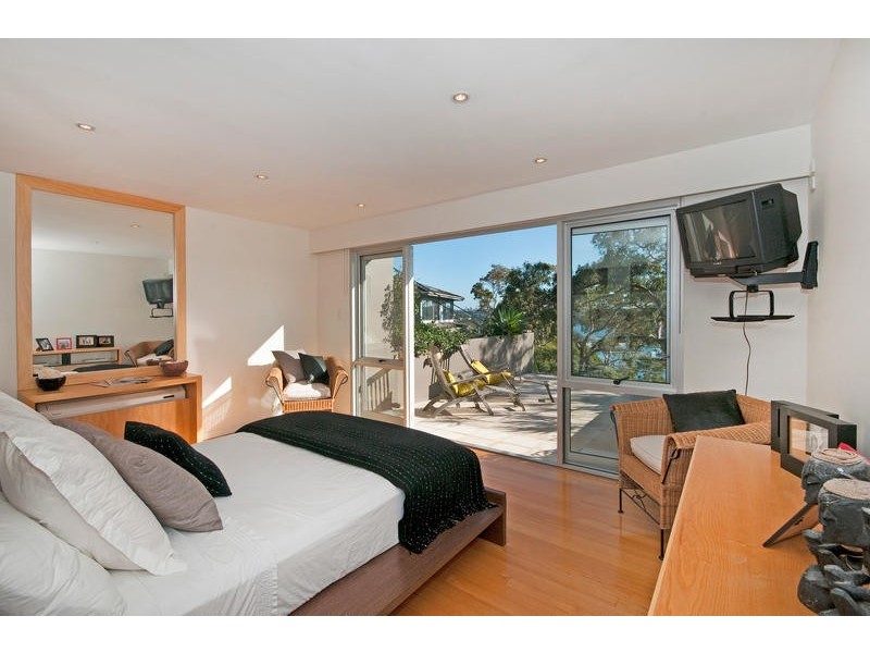 36 Peronne Avenue, Clontarf NSW 2093