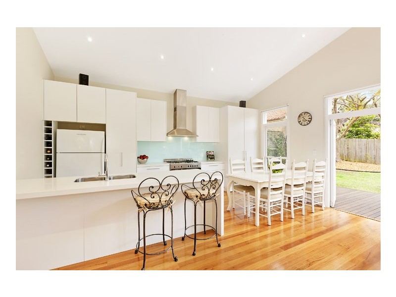 8 Brook Road, Seaforth NSW 2092