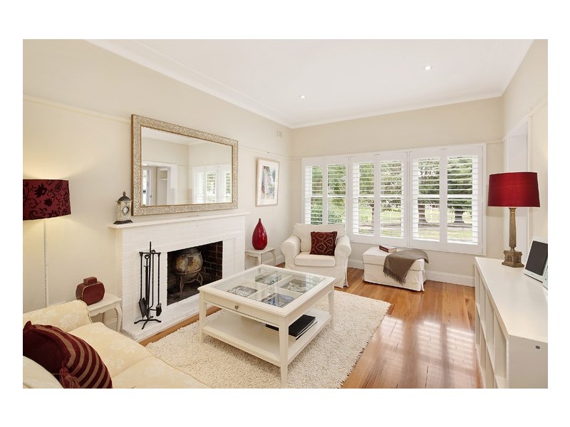 8 Brook Road, Seaforth NSW 2092