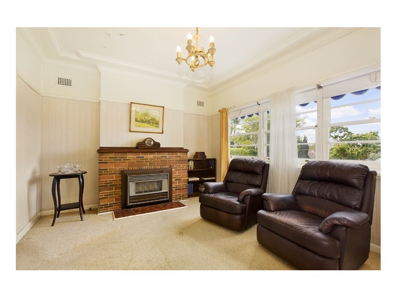 23 Fromelles Avenue, Seaforth NSW 2092