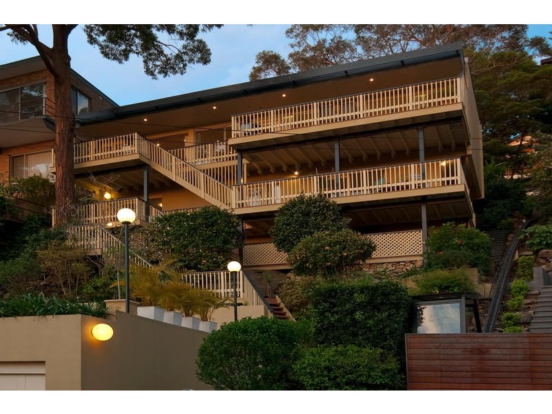 44 Peronne Avenue, Clontarf NSW 2093