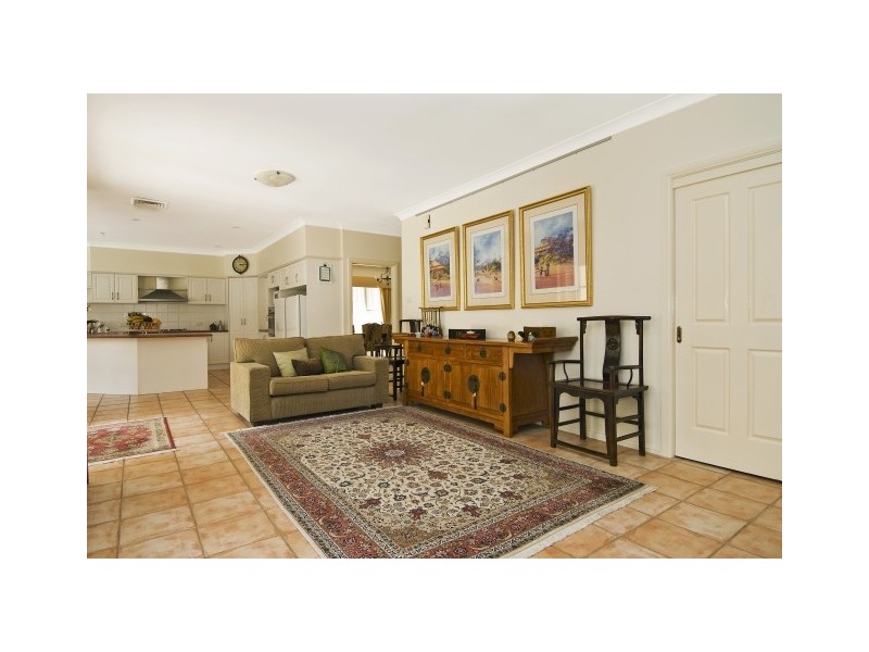 6 Borrowdale Place, Beacon Hill NSW 2100