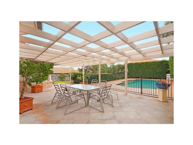 6 Borrowdale Place, Beacon Hill NSW 2100