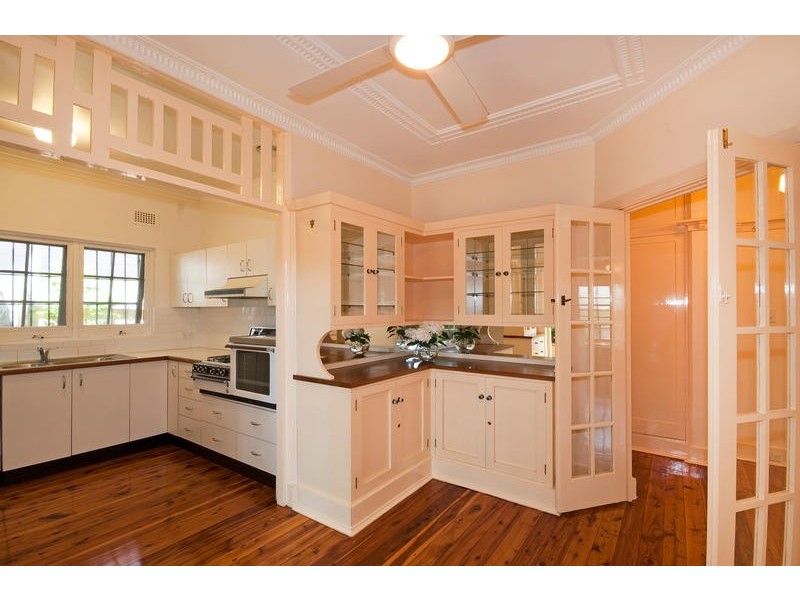 42 Kempbridge Avenue, Seaforth NSW 2092