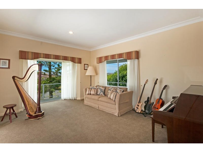 25 Richmond Road, Seaforth NSW 2092