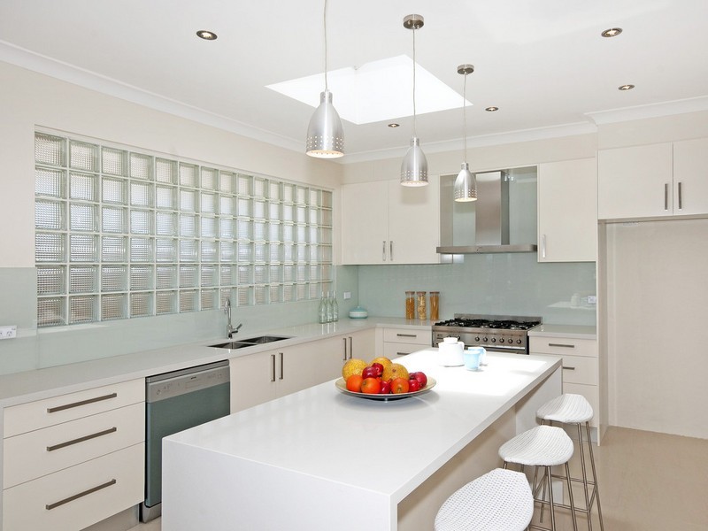 34 Alma St, Clontarf NSW 2093