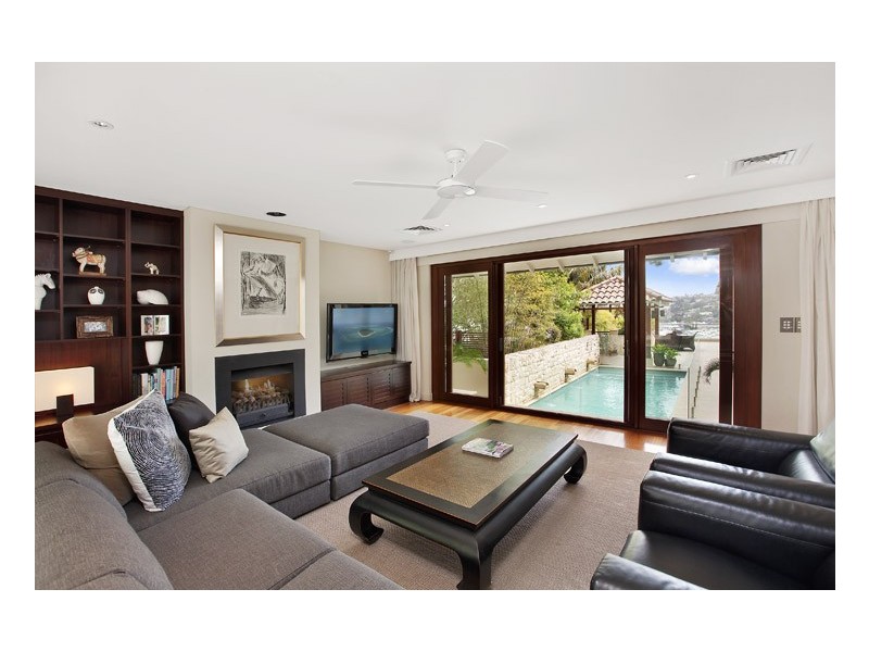 18 Peronne Avenue, Clontarf NSW 2093