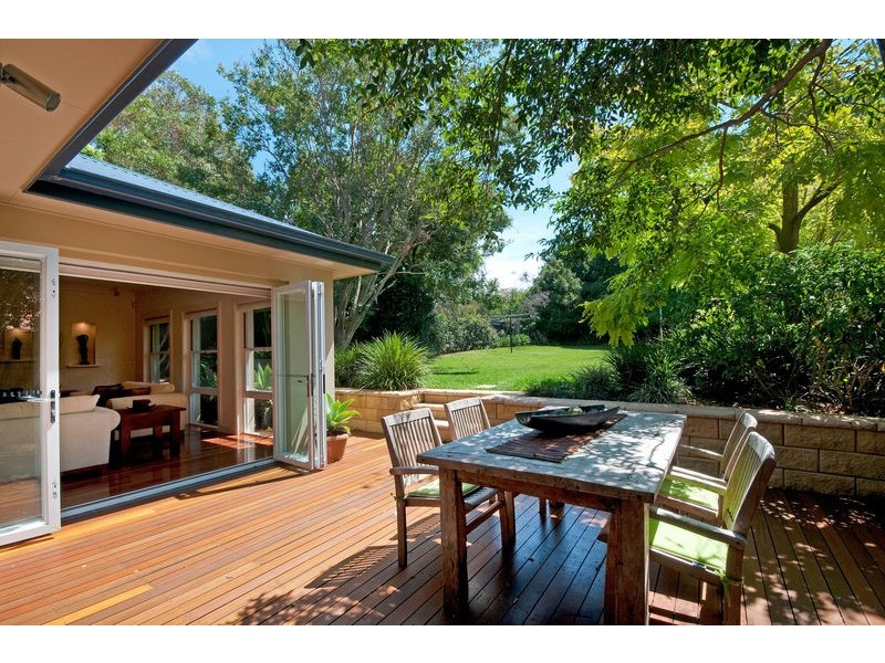 63 Fromelles Avenue, Seaforth NSW 2092