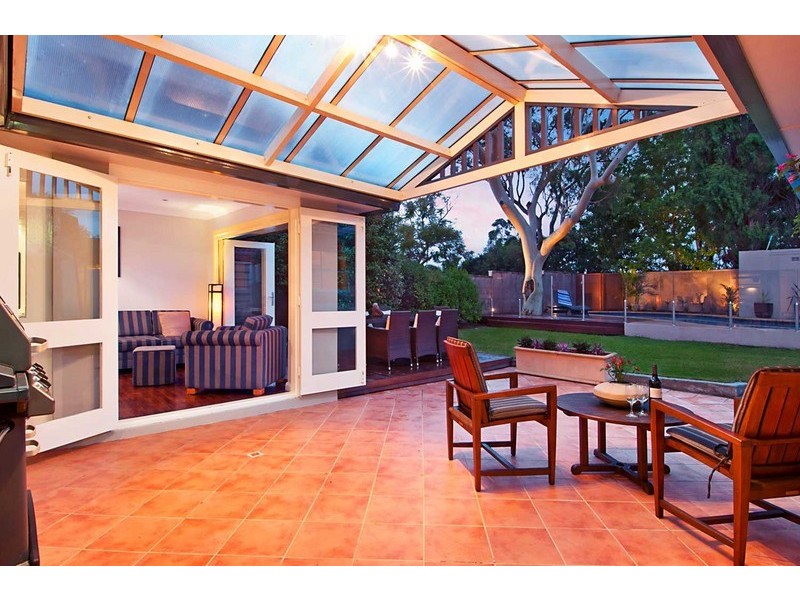 2 Callicoma Road, Seaforth NSW 2092