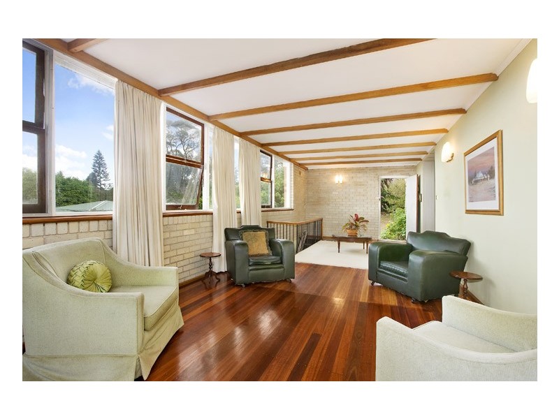 11 Macmillan Street, Seaforth NSW 2092