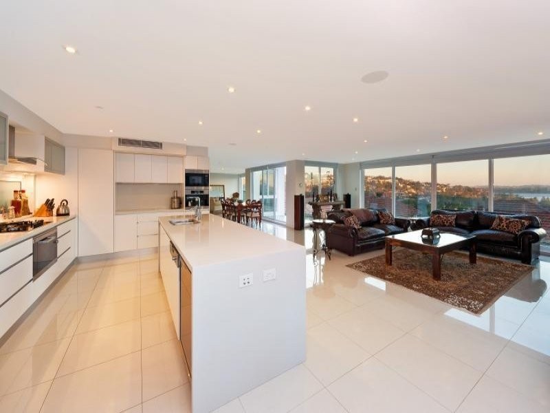 2 Old Sydney Road, Seaforth NSW 2092