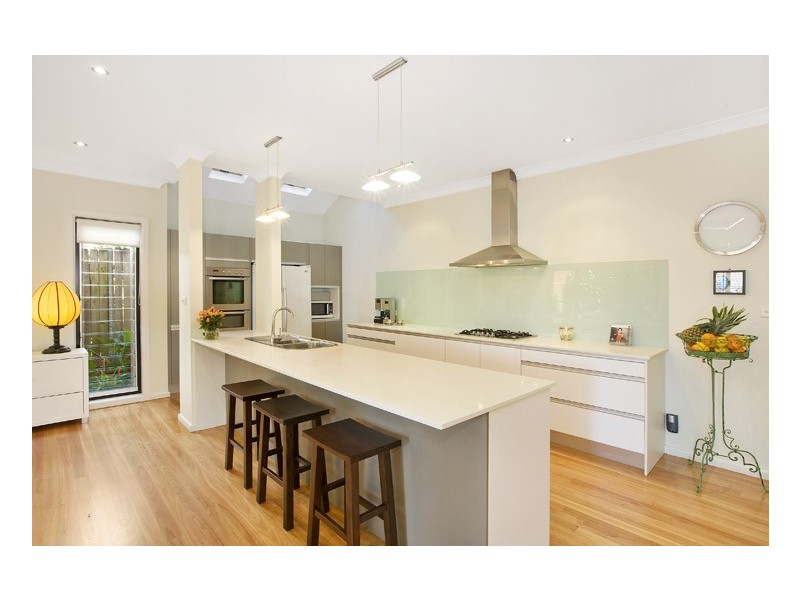 18 Baringa Avenue, Seaforth NSW 2092