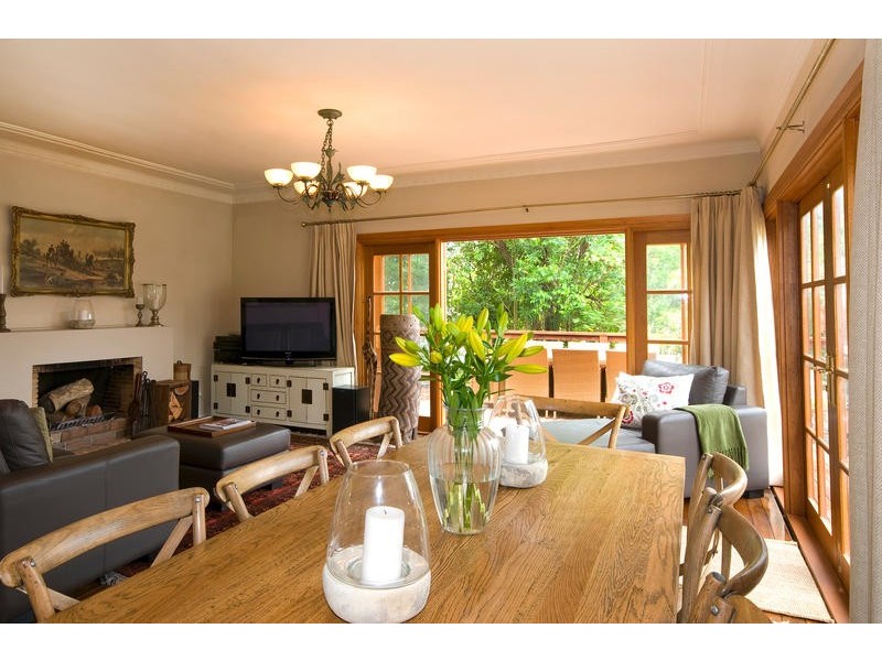 2 Prince Edward Road, Seaforth NSW 2092