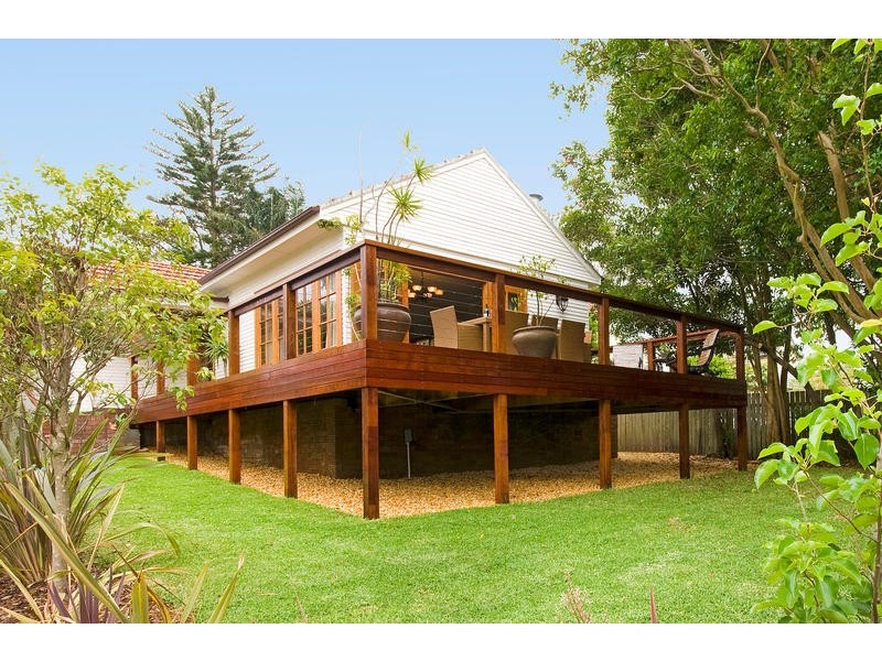 2 Prince Edward Road, Seaforth NSW 2092