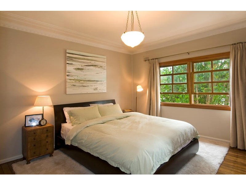 2 Prince Edward Road, Seaforth NSW 2092