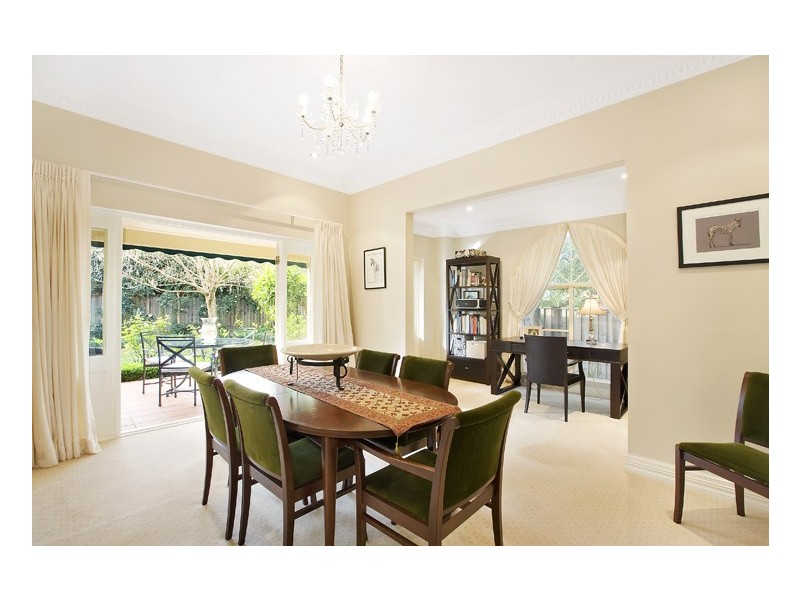 13 Lone Pine Place, North Balgowlah NSW 2093