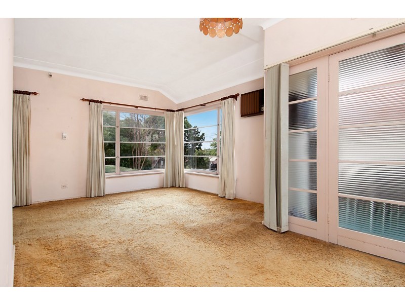 49 Frenchs Forest Rd, Seaforth NSW 2092