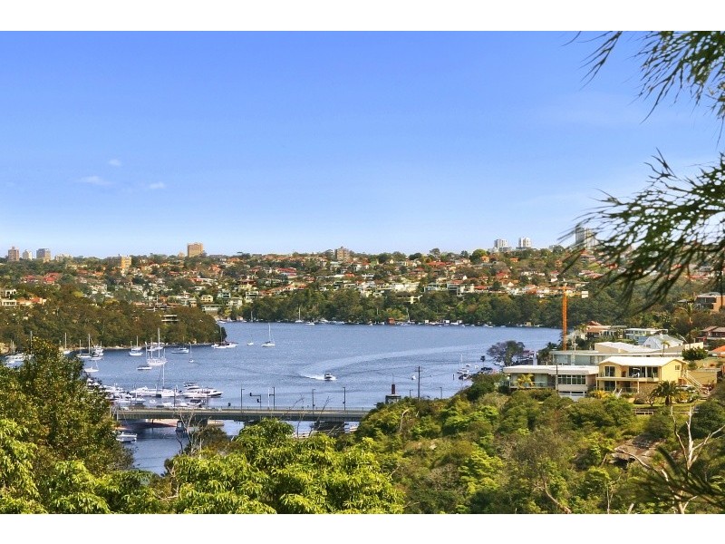 8  Heaton Avenue, Clontarf NSW 2093