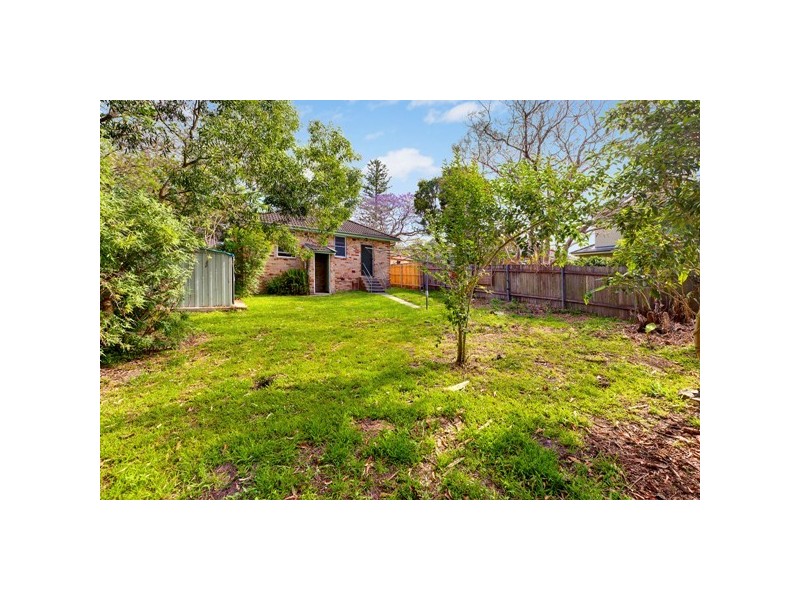 32 Montauban Ave, Seaforth NSW 2092