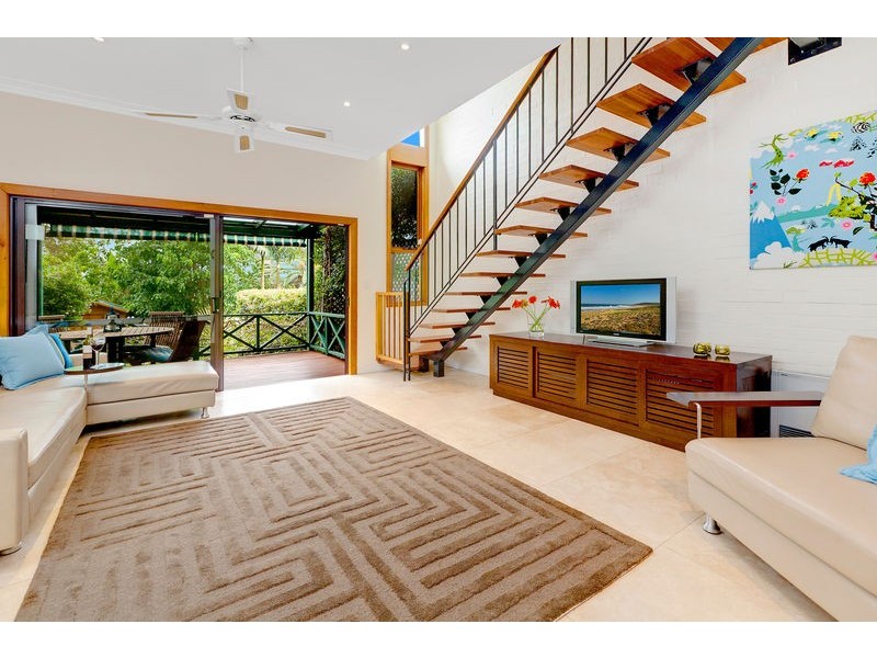 14 Peacock St, Seaforth NSW 2092