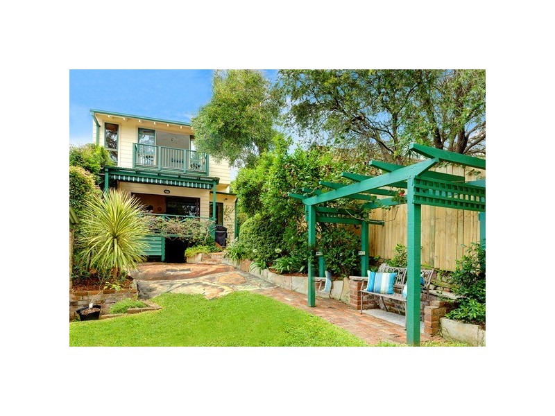 14 Peacock St, Seaforth NSW 2092
