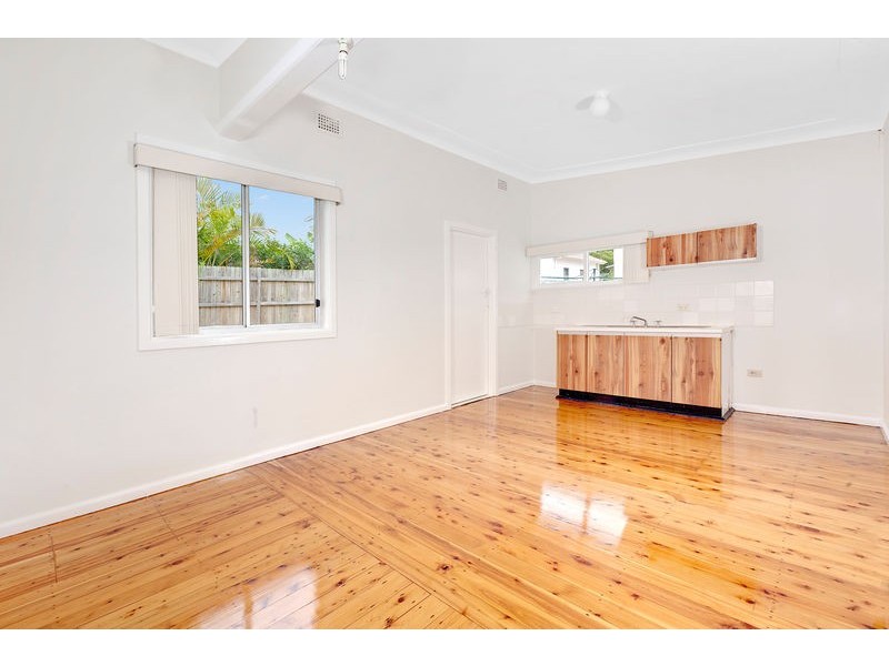 125 McIntosh Road, Narraweena NSW 2099