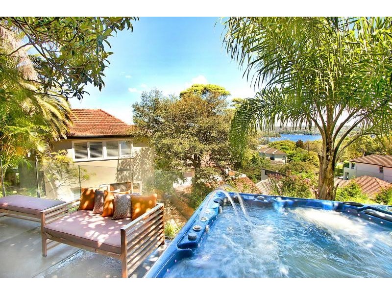 2 Harbourview Street, Clontarf NSW 2093