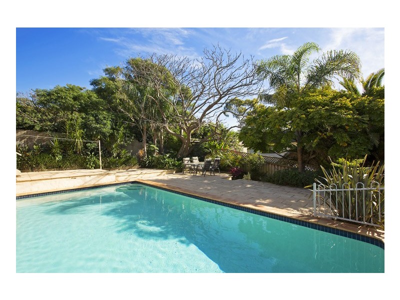 12 Ellery Parade, Seaforth NSW 2092