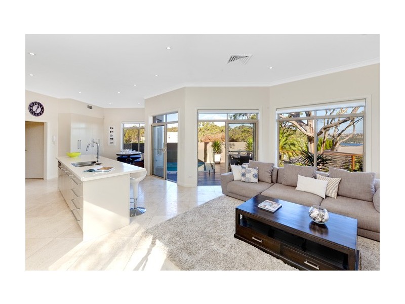 30 Castle Circuit, Seaforth NSW 2092