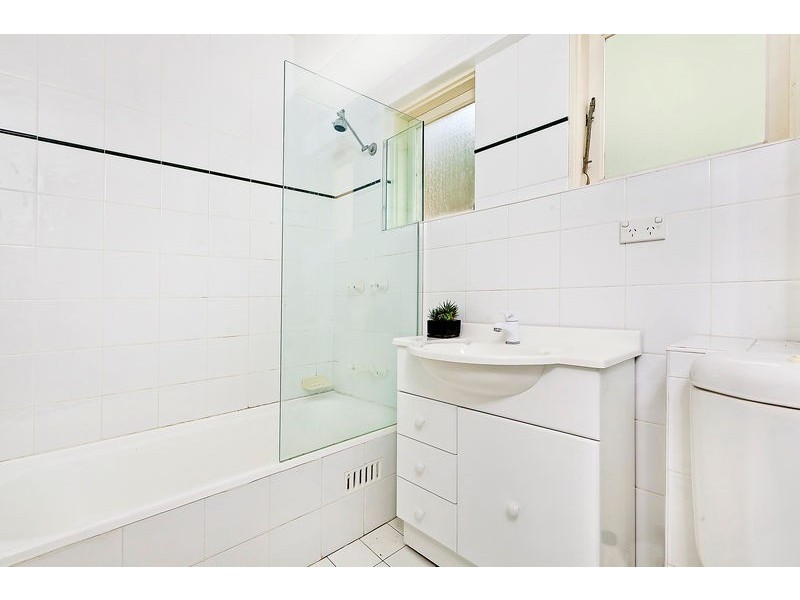 2/16 La Perouse Street, Fairlight NSW 2094