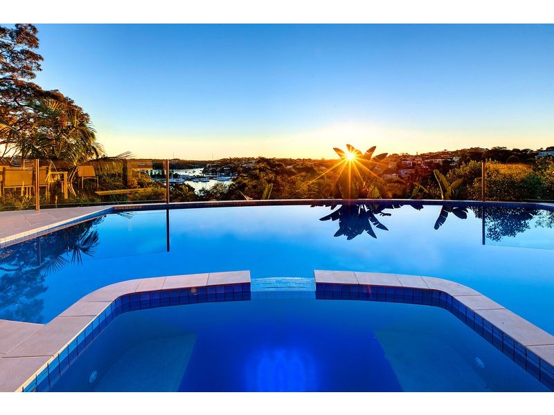 38 Peronne Avenue, Clontarf NSW 2093