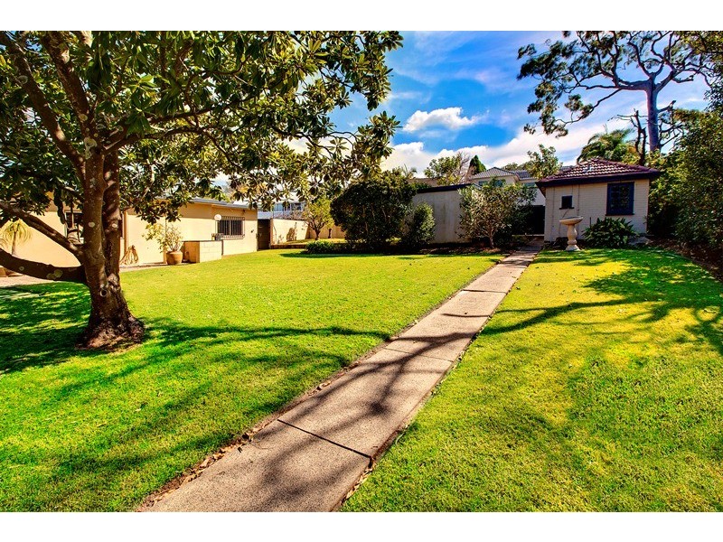 22 Edgecliffe Esplanade, Seaforth NSW 2092