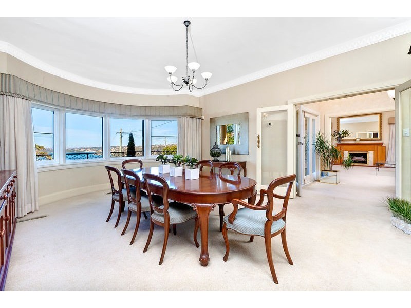 22 Edgecliffe Esplanade, Seaforth NSW 2092