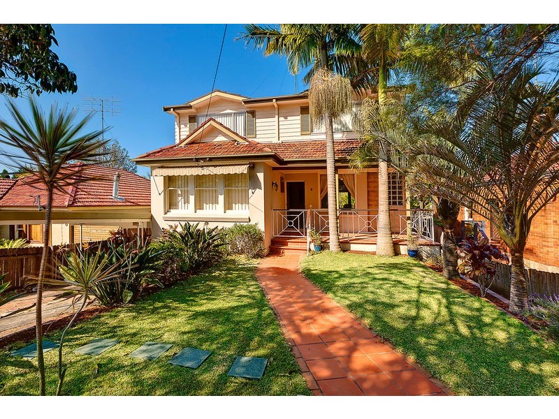 4 Frenchs Forest Road, Seaforth NSW 2092
