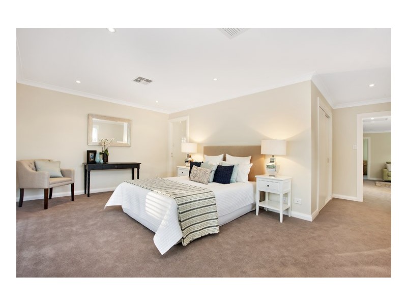 23 Waterview Street, Seaforth NSW 2092