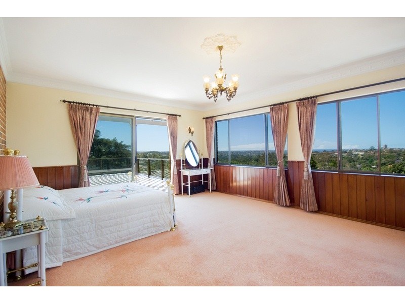 24 Peacock Street, Seaforth NSW 2092