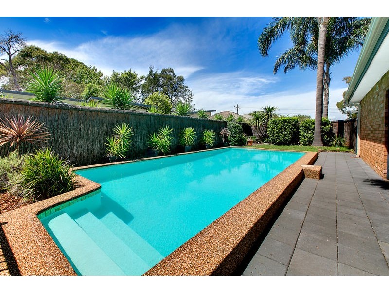 106 Macmillan Street, Seaforth NSW 2092