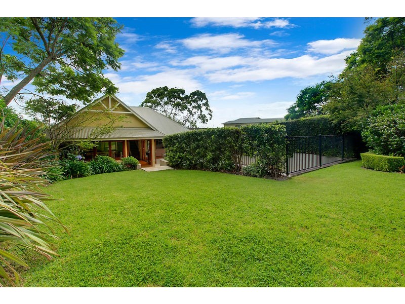 27 Macmillan Street, Seaforth NSW 2092
