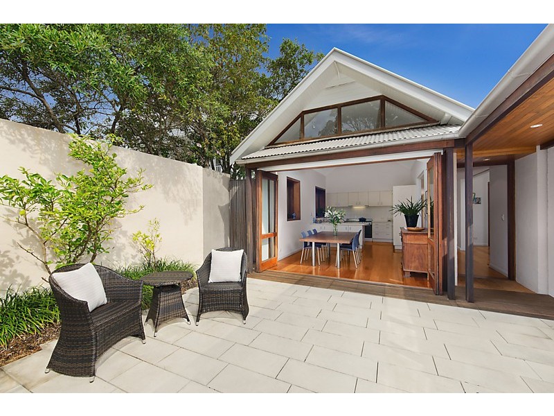 33 Ellery Parade, Seaforth NSW 2092