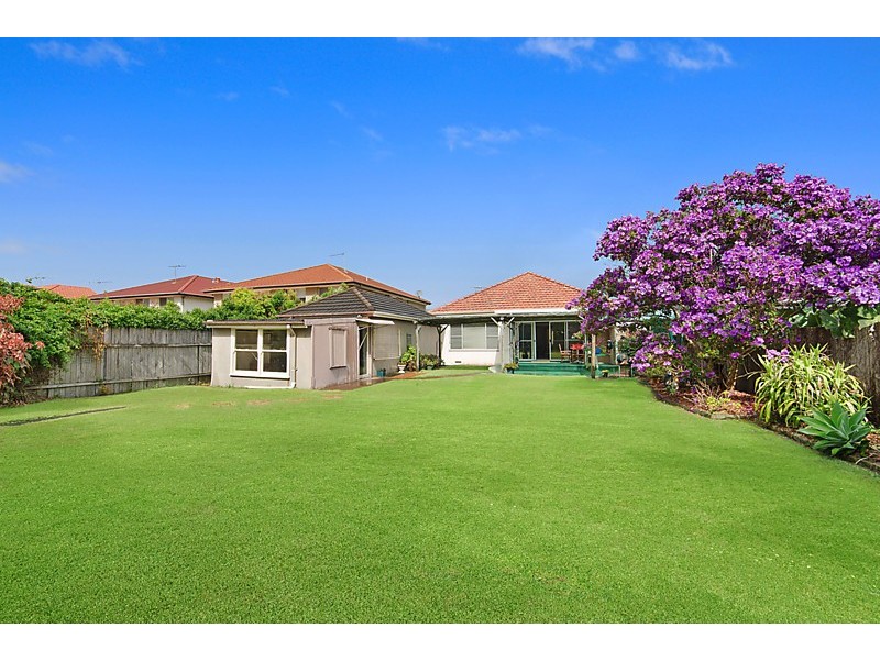56 Peacock  Street, Seaforth NSW 2092