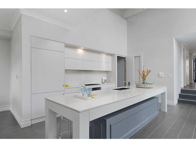 34 Fromelles Avenue, Seaforth NSW 2092